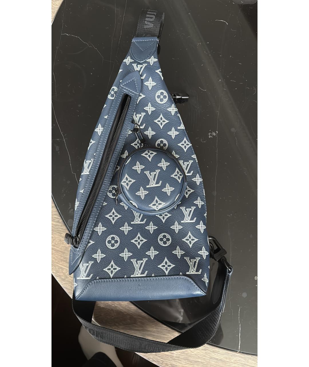LOUIS VUITTON Синяя кожаная барсетка, фото 5