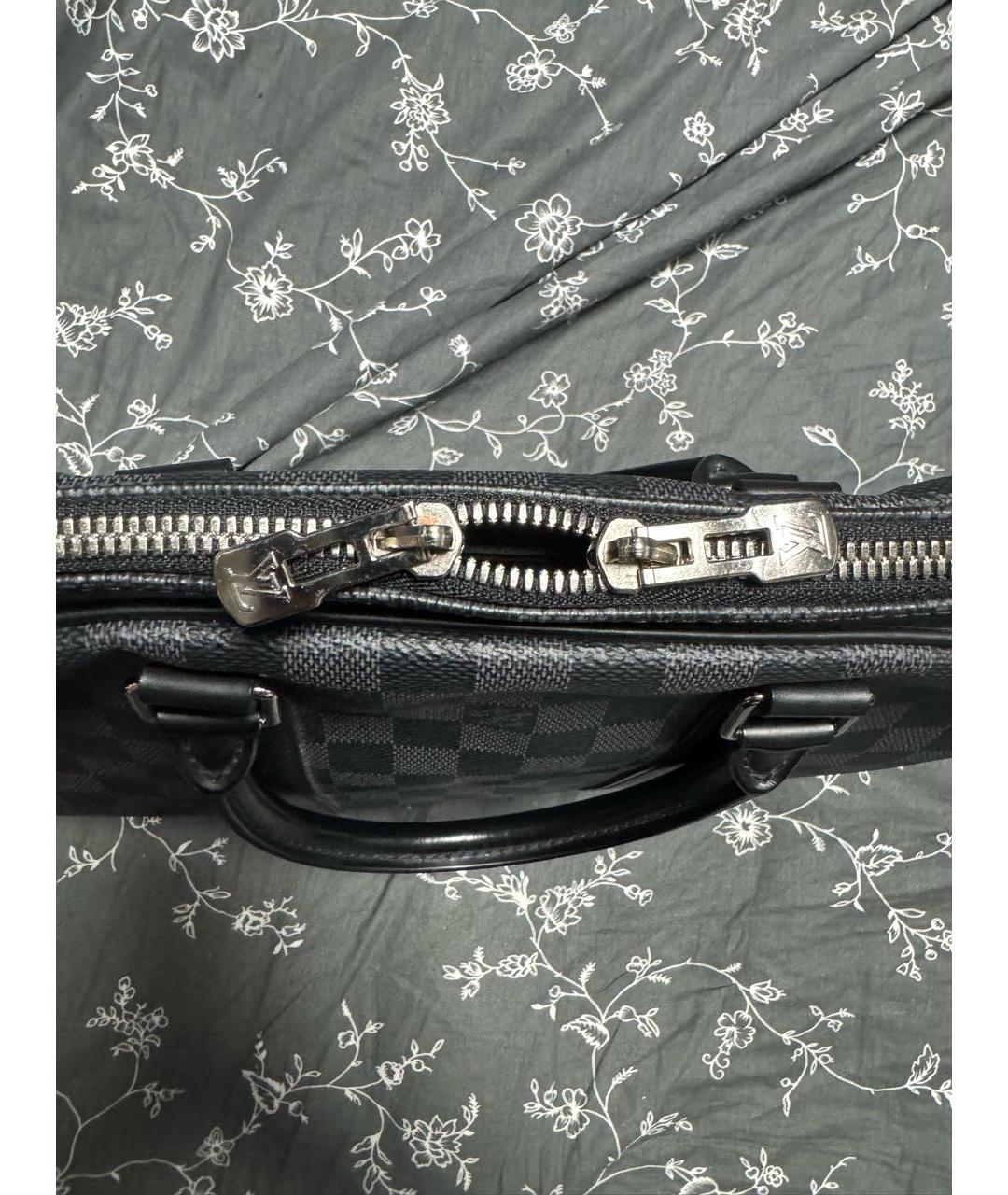 LOUIS VUITTON Антрацитовый портфель, фото 3