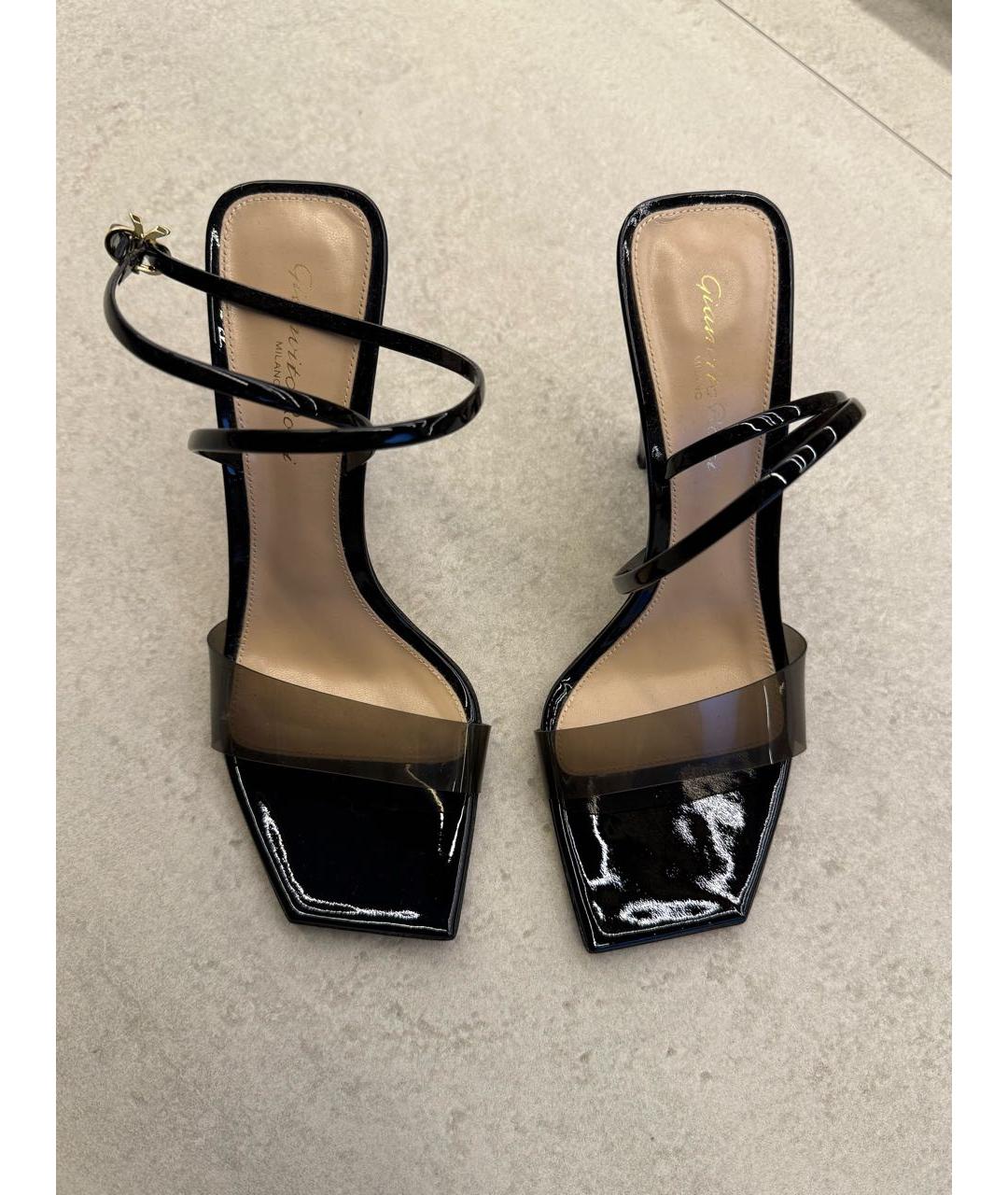 GIANVITO ROSSI Черные босоножки из лакированной кожи, фото 2