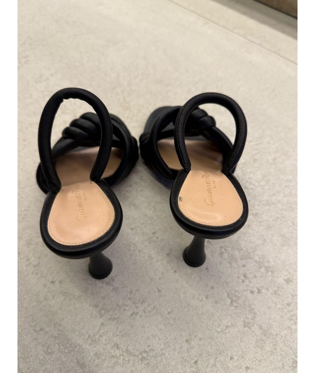 GIANVITO ROSSI Черные кожаные босоножки, фото 3