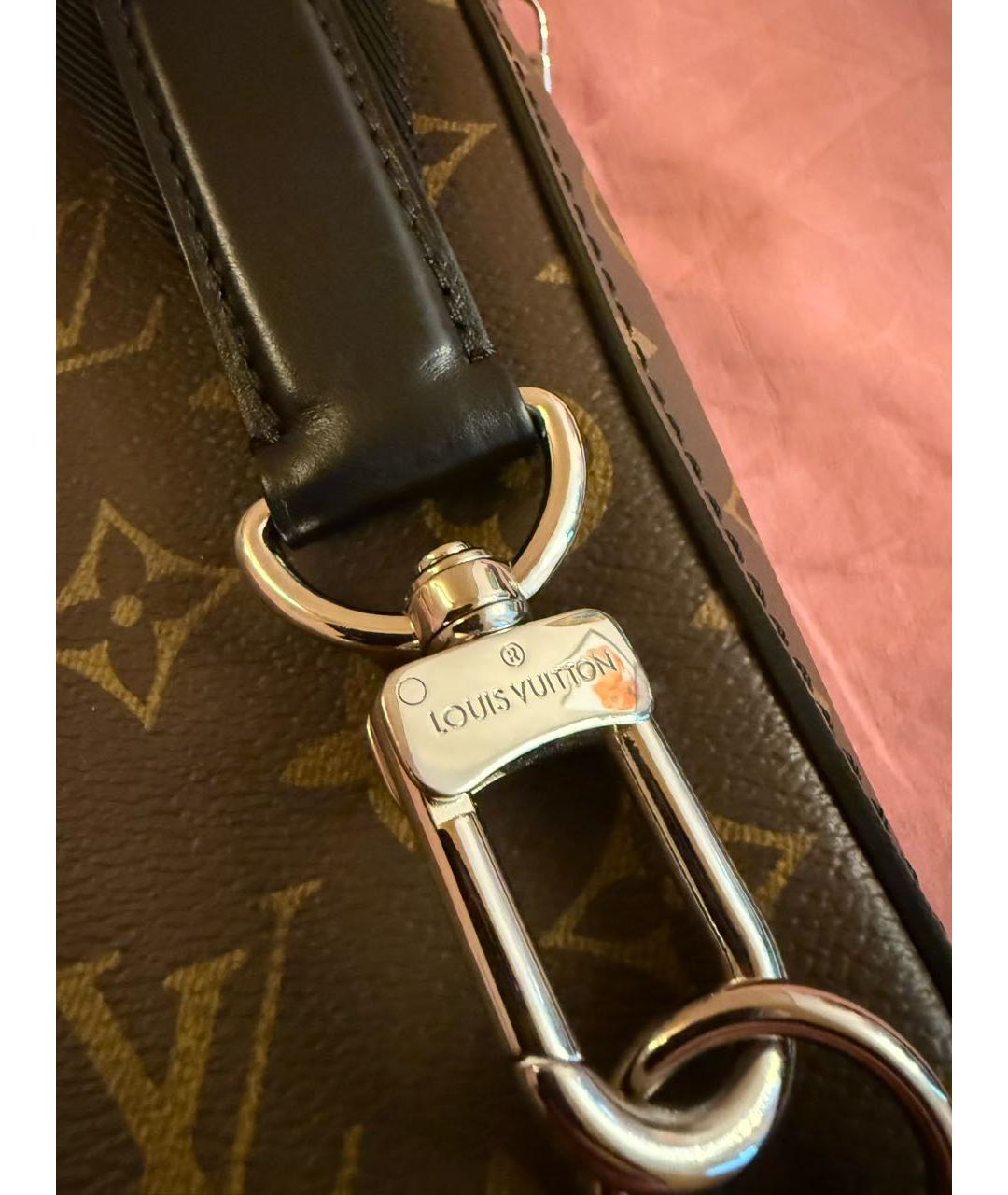 LOUIS VUITTON Коричневая сумка на плечо, фото 6