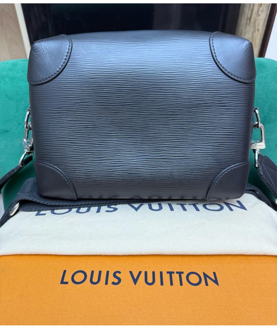 LOUIS VUITTON Черная кожаная сумка на плечо, фото 4