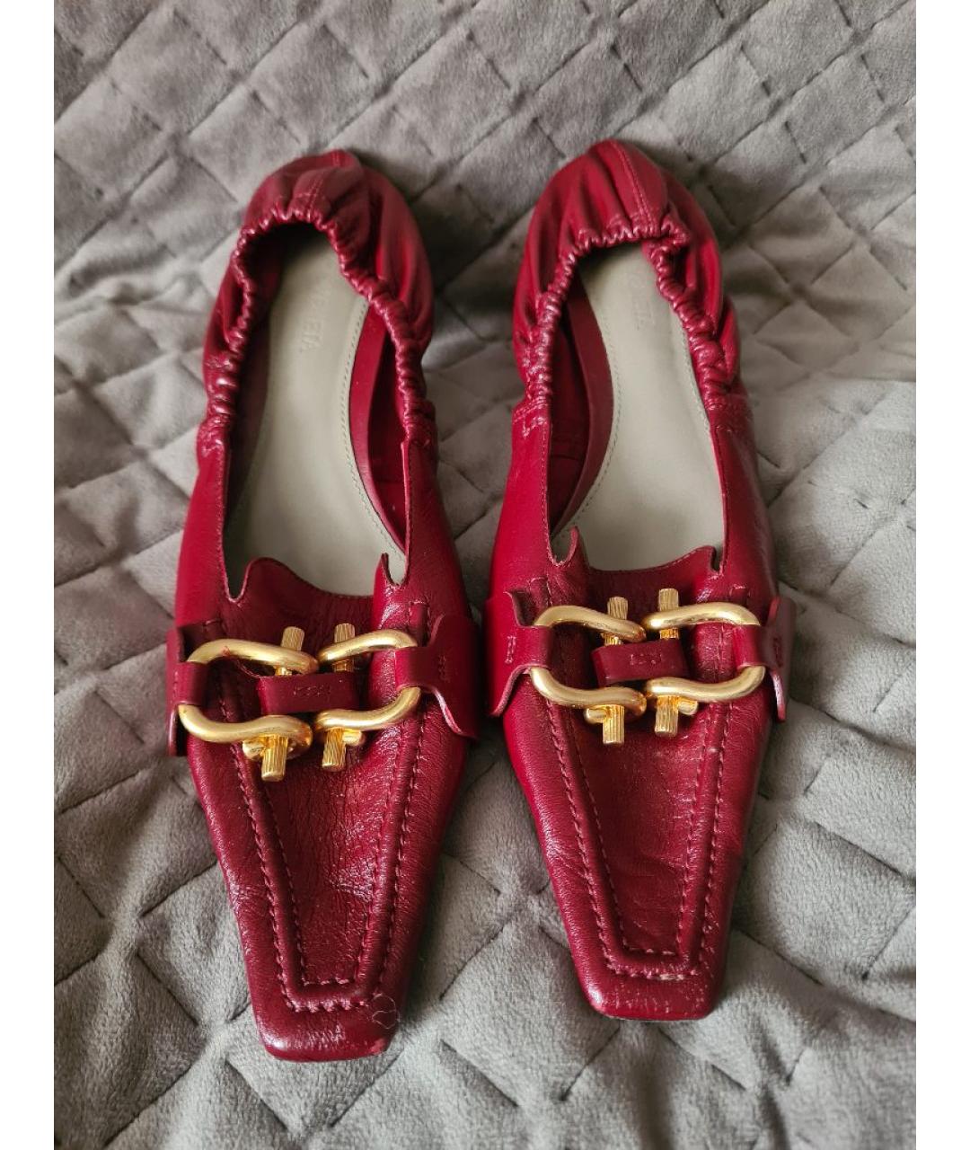 BOTTEGA VENETA Бордовые кожаные туфли, фото 2