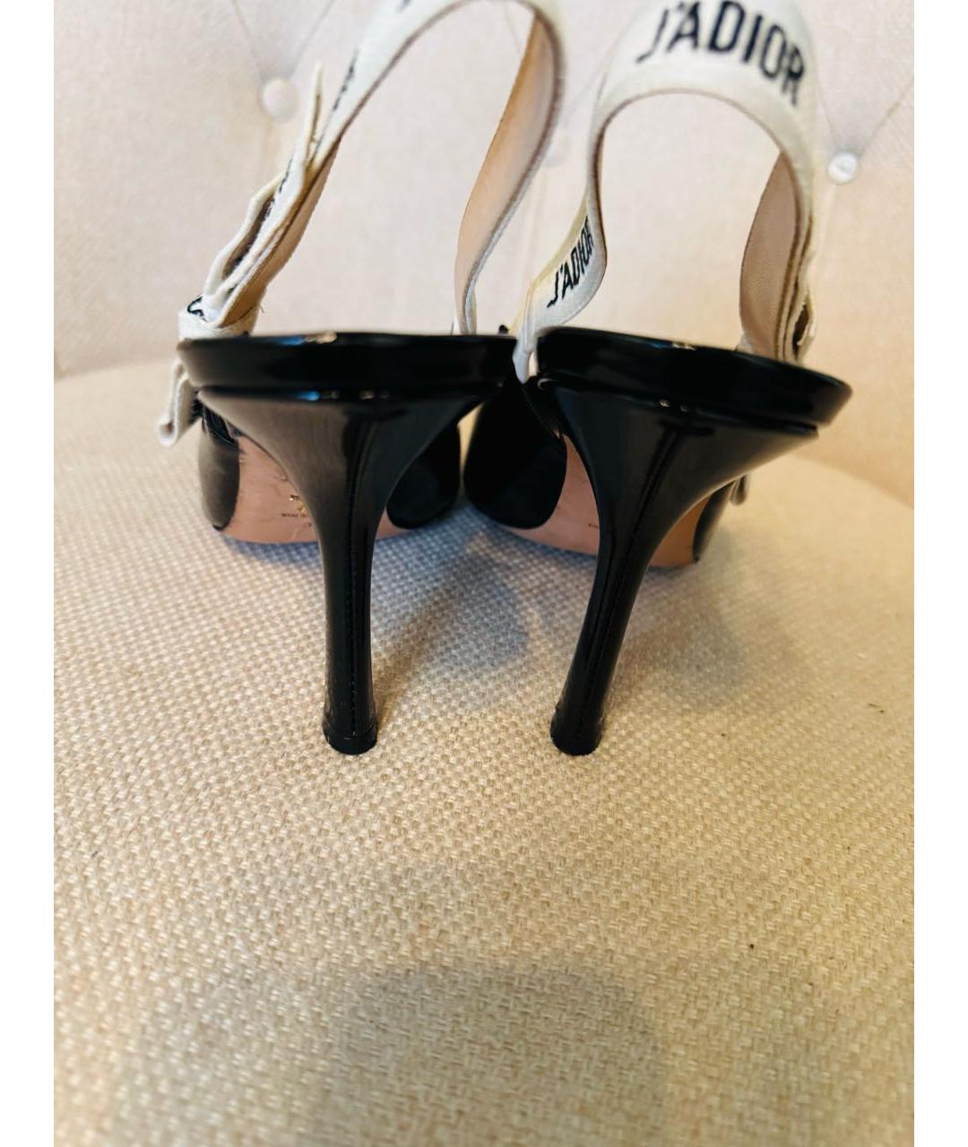CHRISTIAN DIOR Черные туфли из лакированной кожи, фото 4