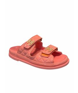 CHANEL Шлепанцы