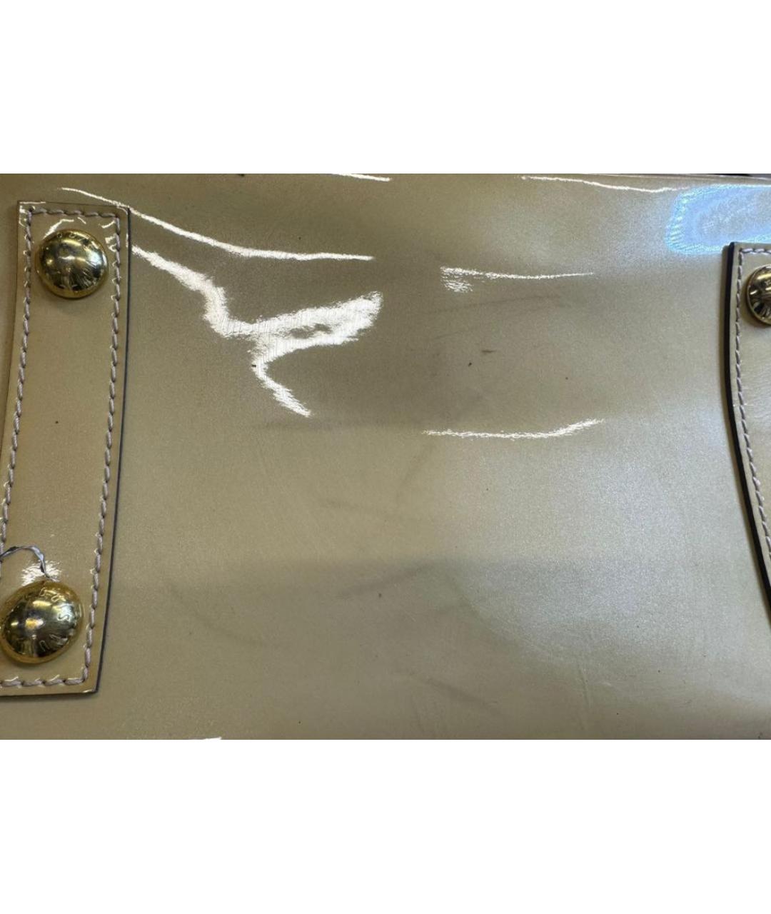 LOUIS VUITTON Бежевая сумка тоут из лакированной кожи, фото 8