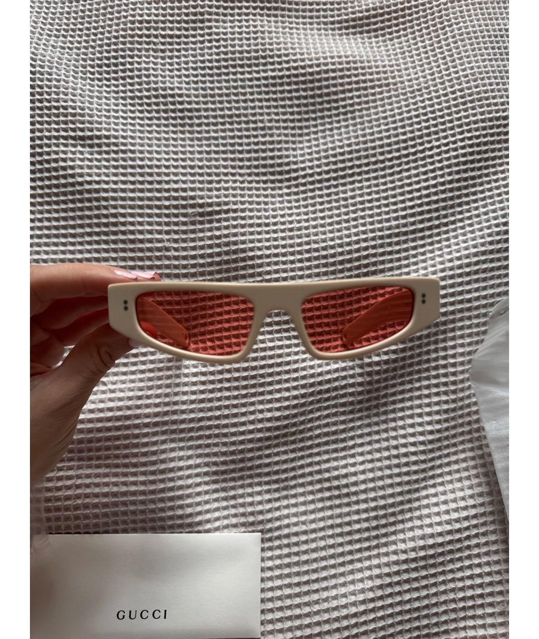 GUCCI Бежевые пластиковые солнцезащитные очки, фото 4