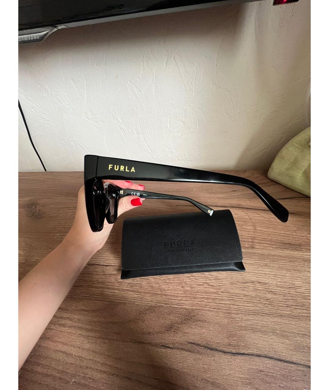 FURLA Черные пластиковые солнцезащитные очки, фото 3