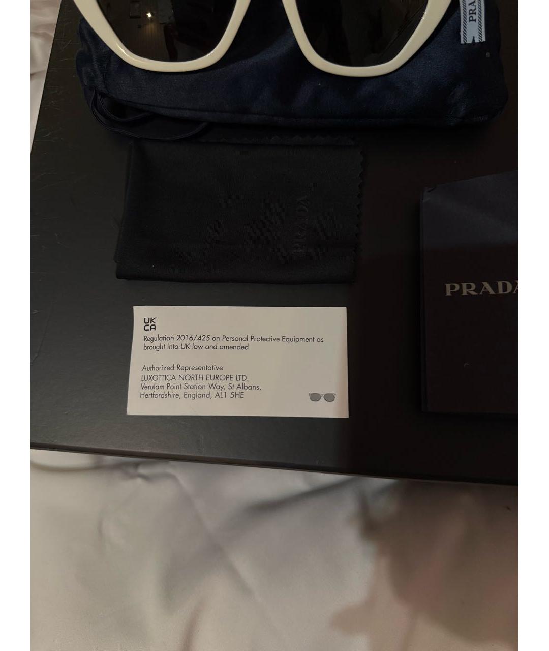 PRADA Белые пластиковые солнцезащитные очки, фото 6