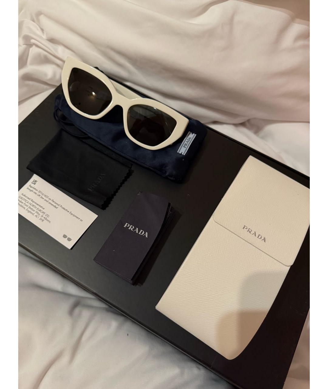 PRADA Белые пластиковые солнцезащитные очки, фото 5