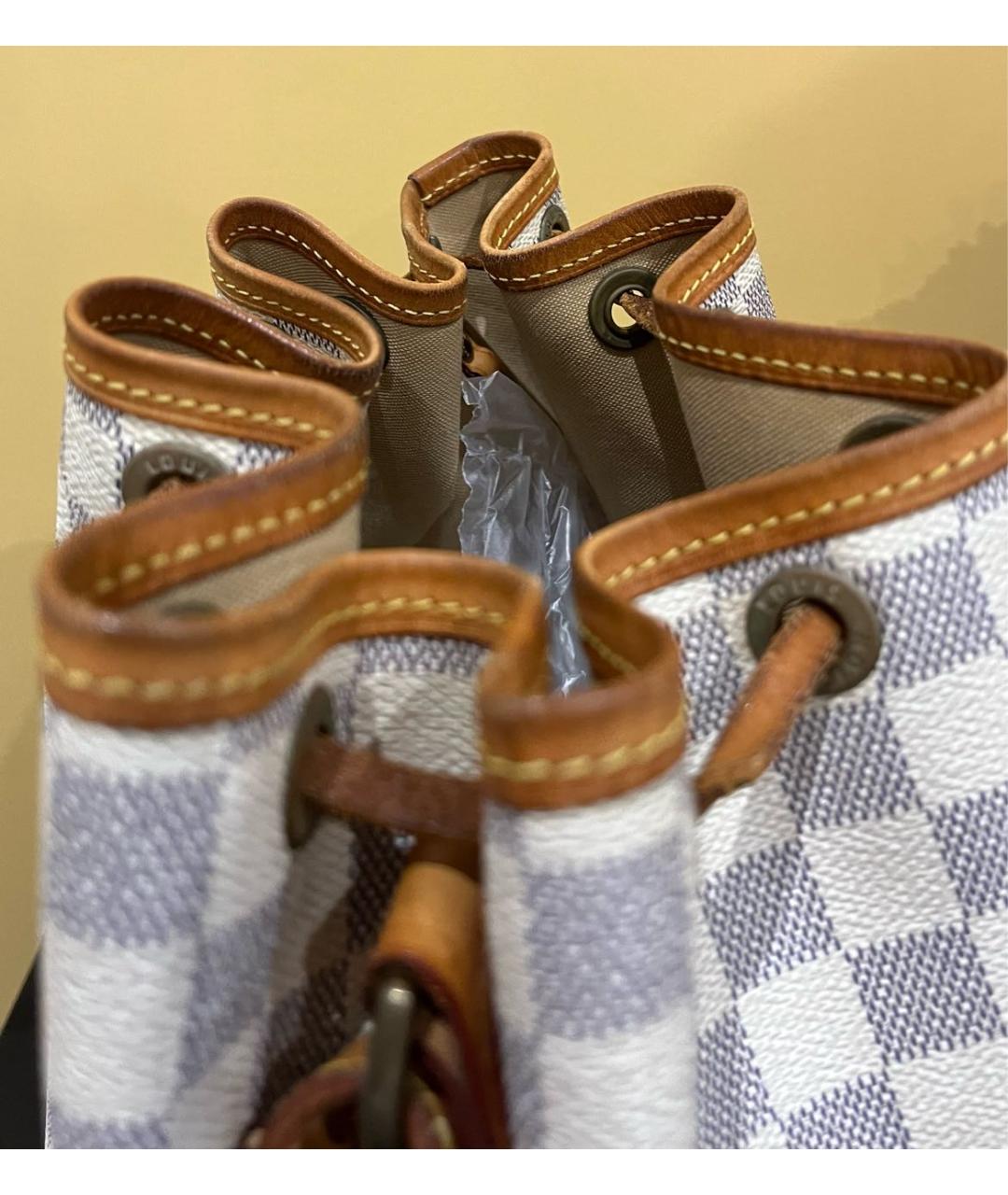 LOUIS VUITTON Голубая кожаная сумка через плечо, фото 6
