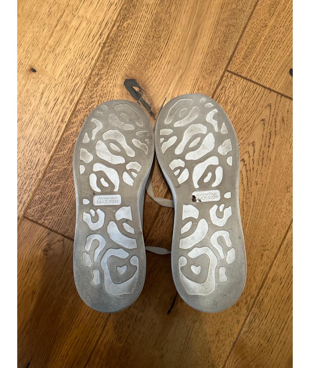 ALEXANDER MCQUEEN Белые кожаные кеды, фото 5