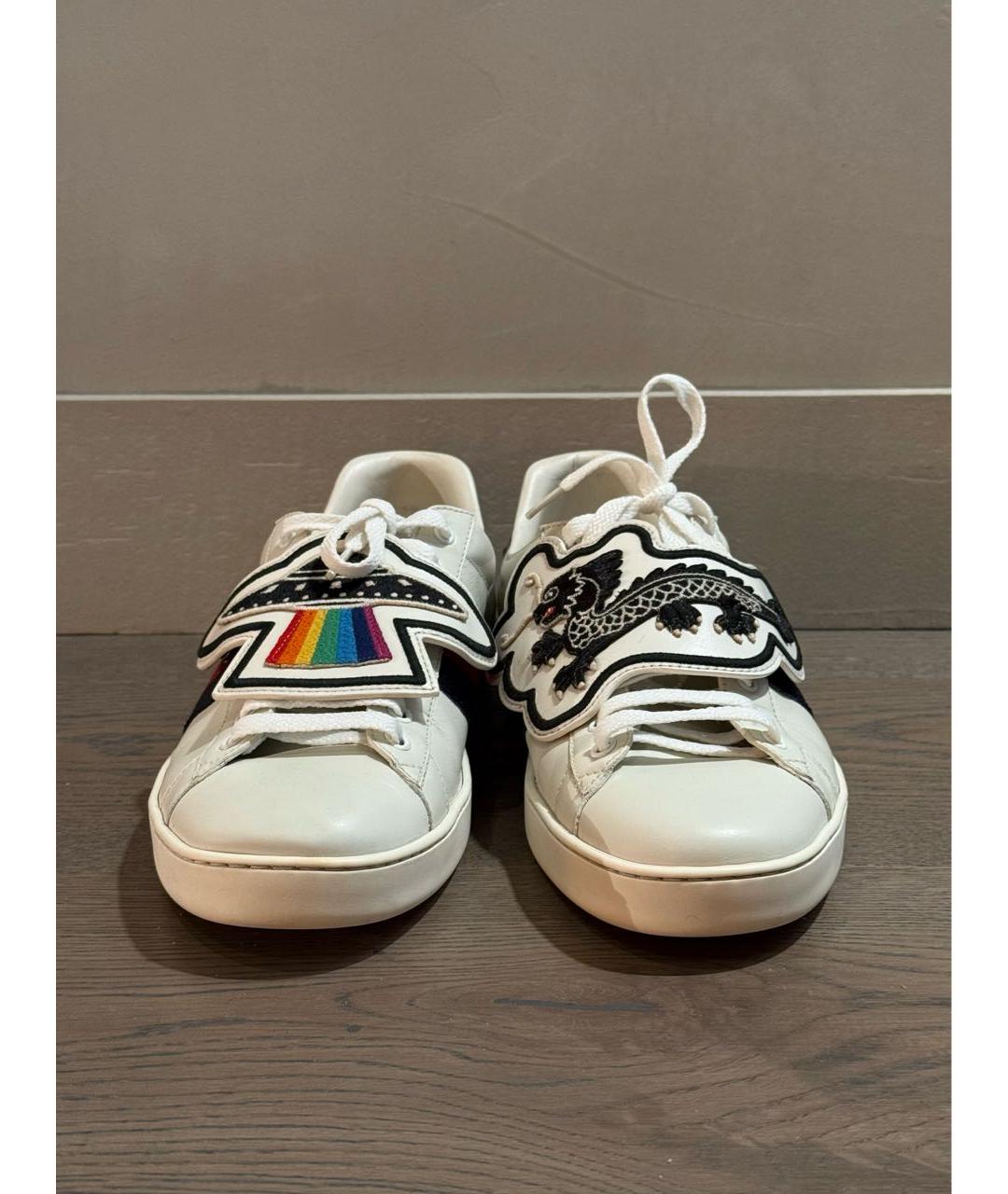 GUCCI Белые кожаные низкие кроссовки / кеды, фото 2