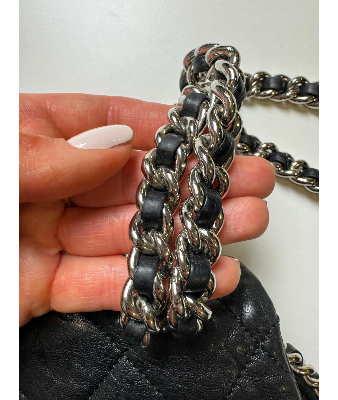 CHANEL Черная кожаная сумка через плечо, фото 5