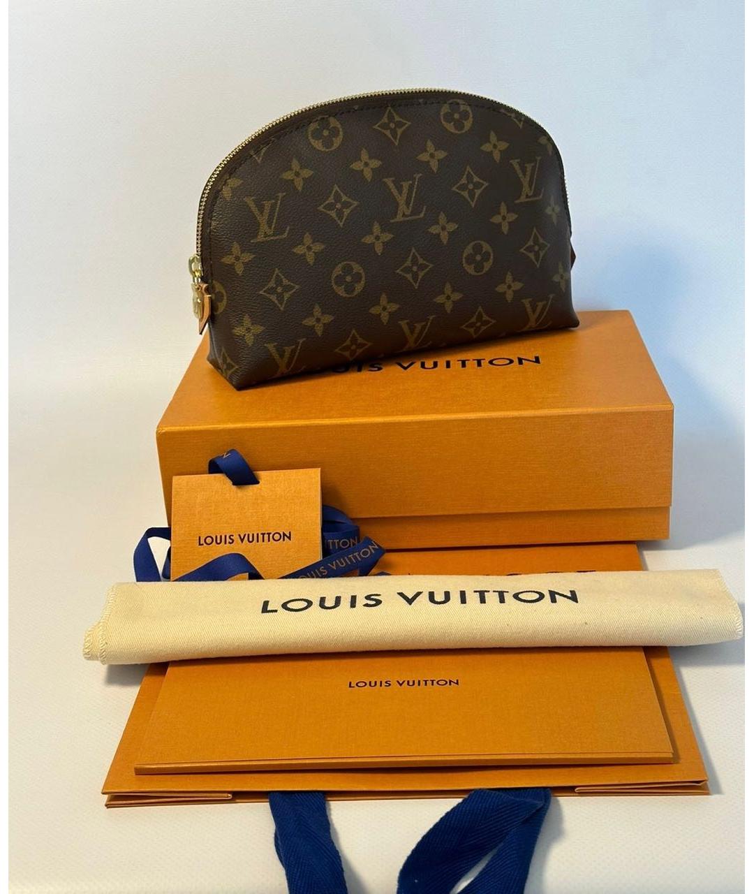 LOUIS VUITTON Коричневая косметичка, фото 3