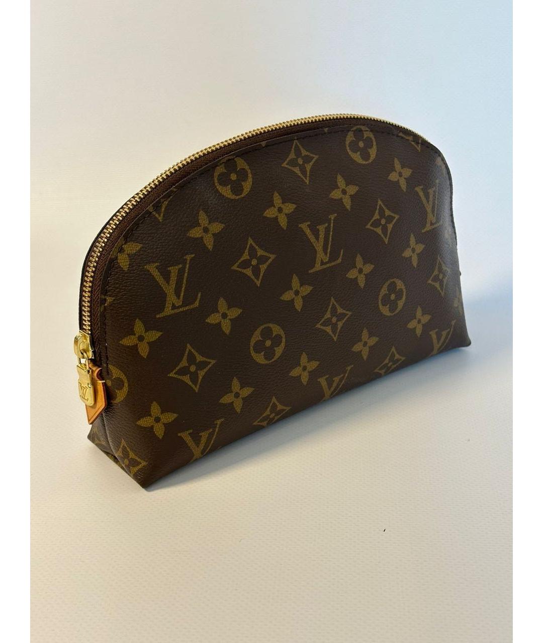 LOUIS VUITTON Коричневая косметичка, фото 2