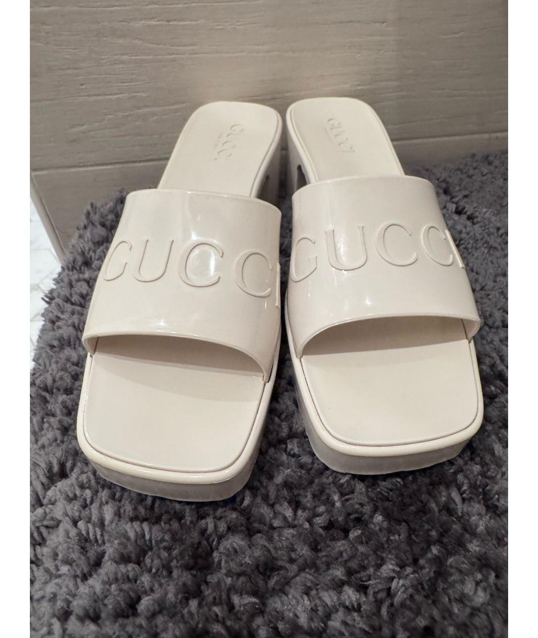 GUCCI Бежевые резиновые мюли, фото 3