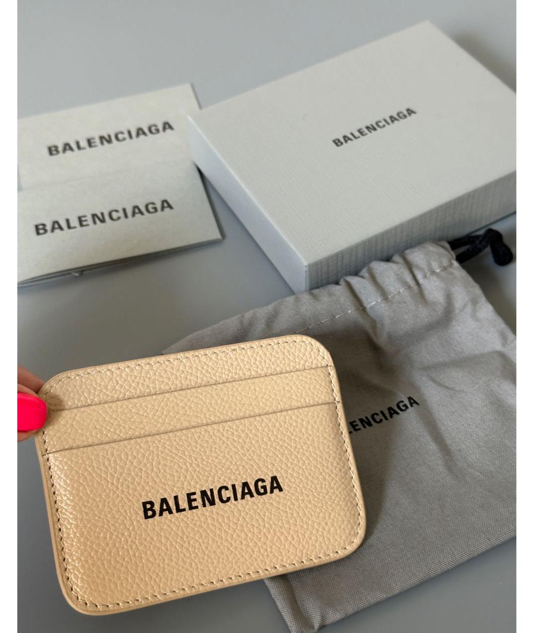 BALENCIAGA Бежевый кожаный кардхолдер, фото 2