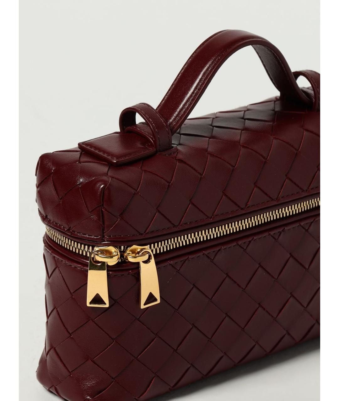 BOTTEGA VENETA Бордовая кожаная сумка с короткими ручками, фото 2