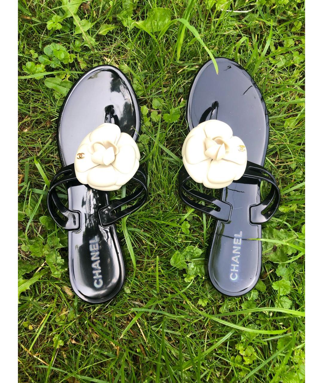 CHANEL Черные резиновые шлепанцы, фото 3