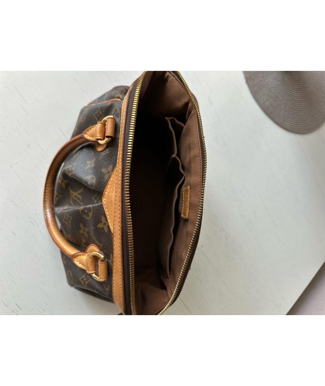 LOUIS VUITTON Коричневая тканевая сумка с короткими ручками, фото 4