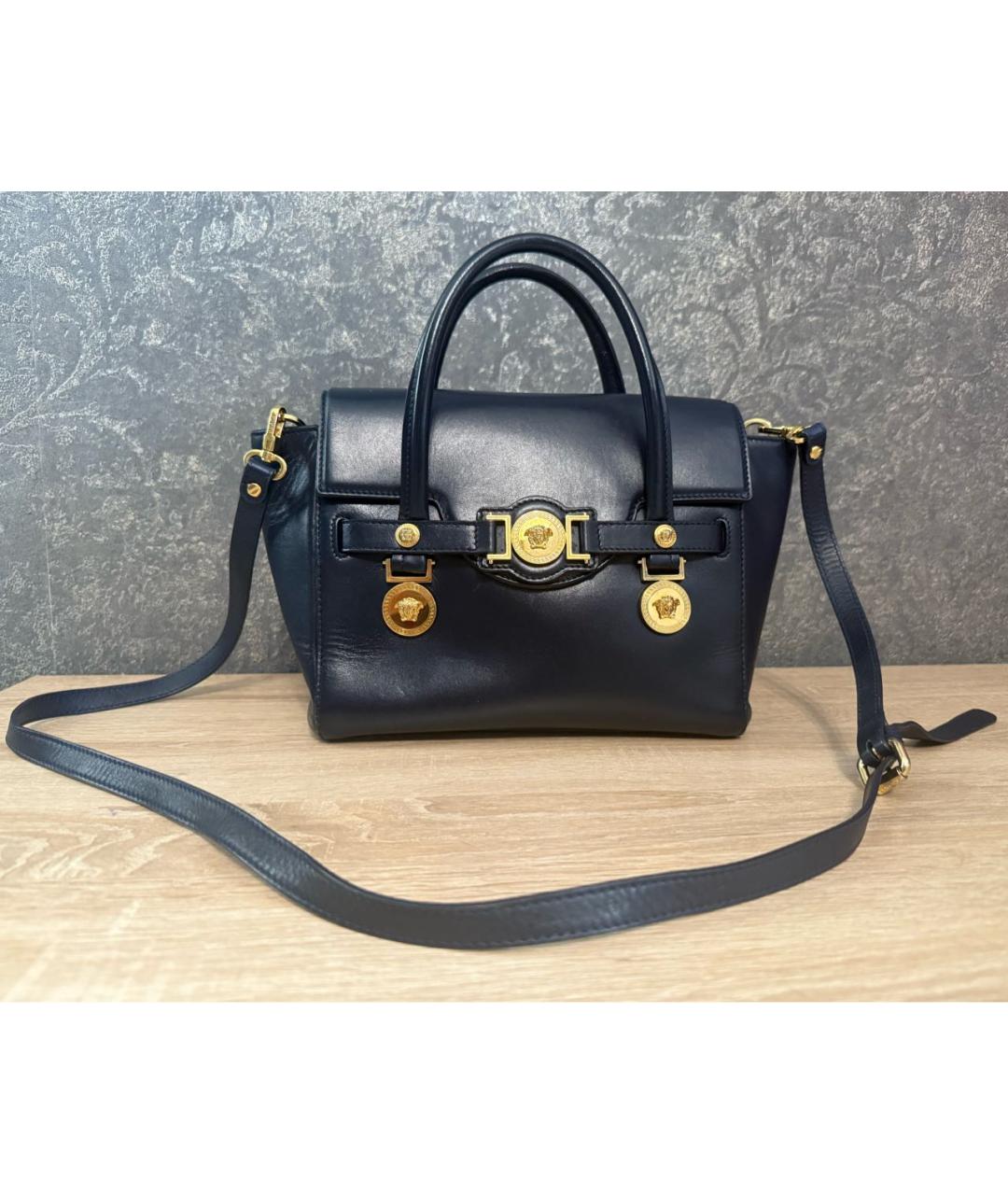 VERSACE Темно-синяя кожаная сумка с короткими ручками, фото 9