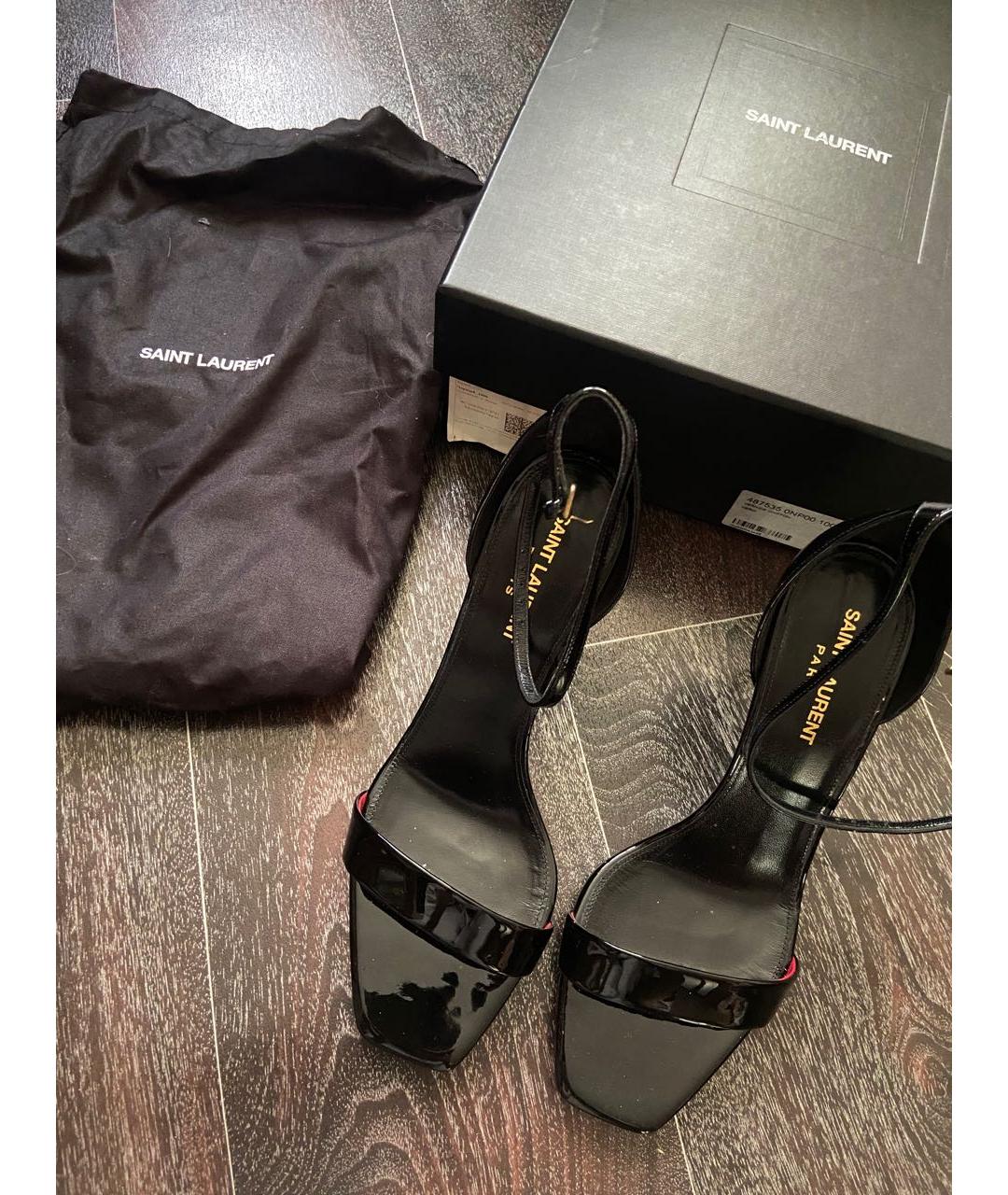SAINT LAURENT Черные босоножки из лакированной кожи, фото 3