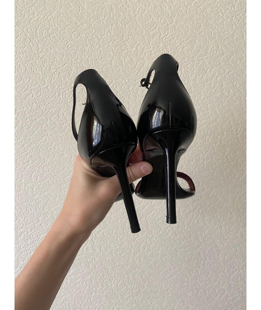 SAINT LAURENT Черные босоножки из лакированной кожи, фото 4