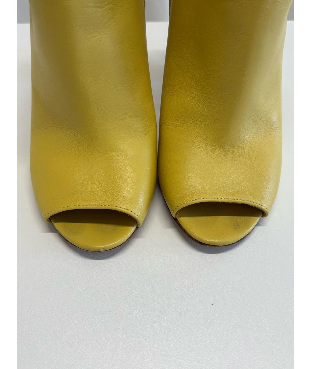 MAISON MARGIELA Горчичные кожаные ботильоны, фото 4