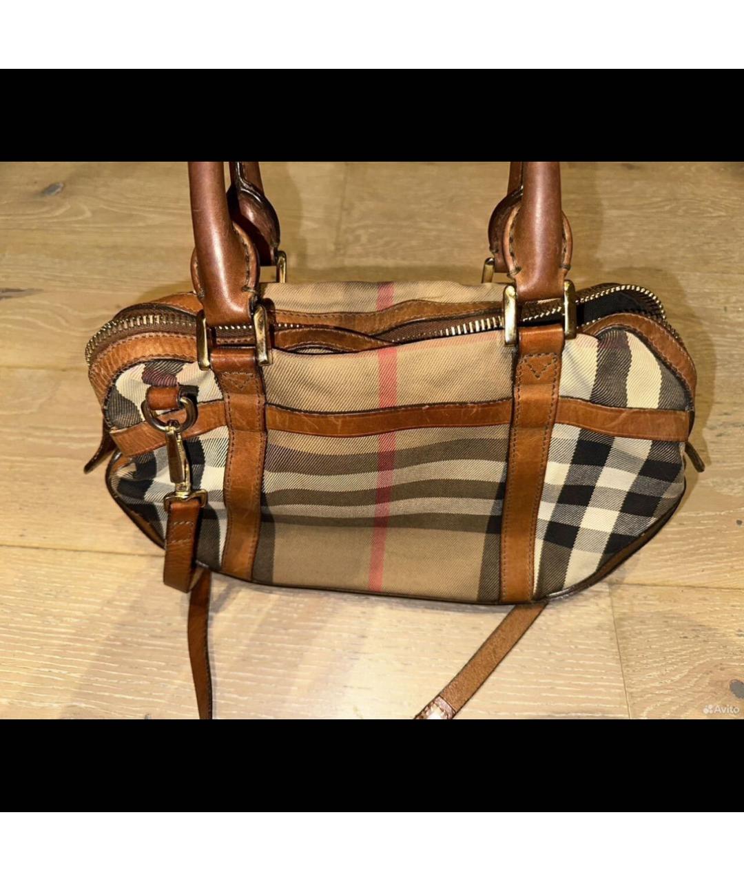 BURBERRY Коричневая кожаная сумка с короткими ручками, фото 2