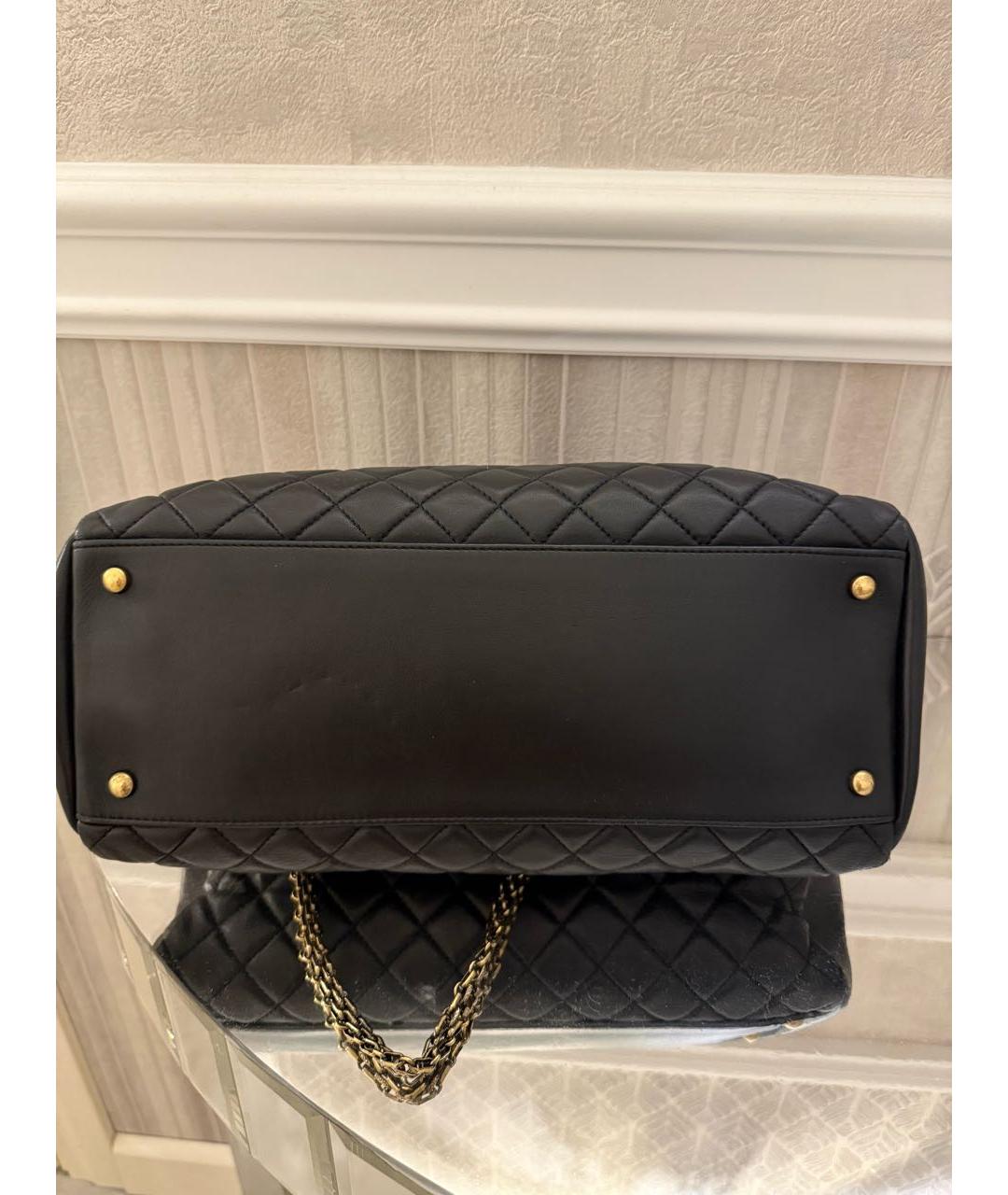 CHANEL Черная кожаная сумка тоут, фото 3