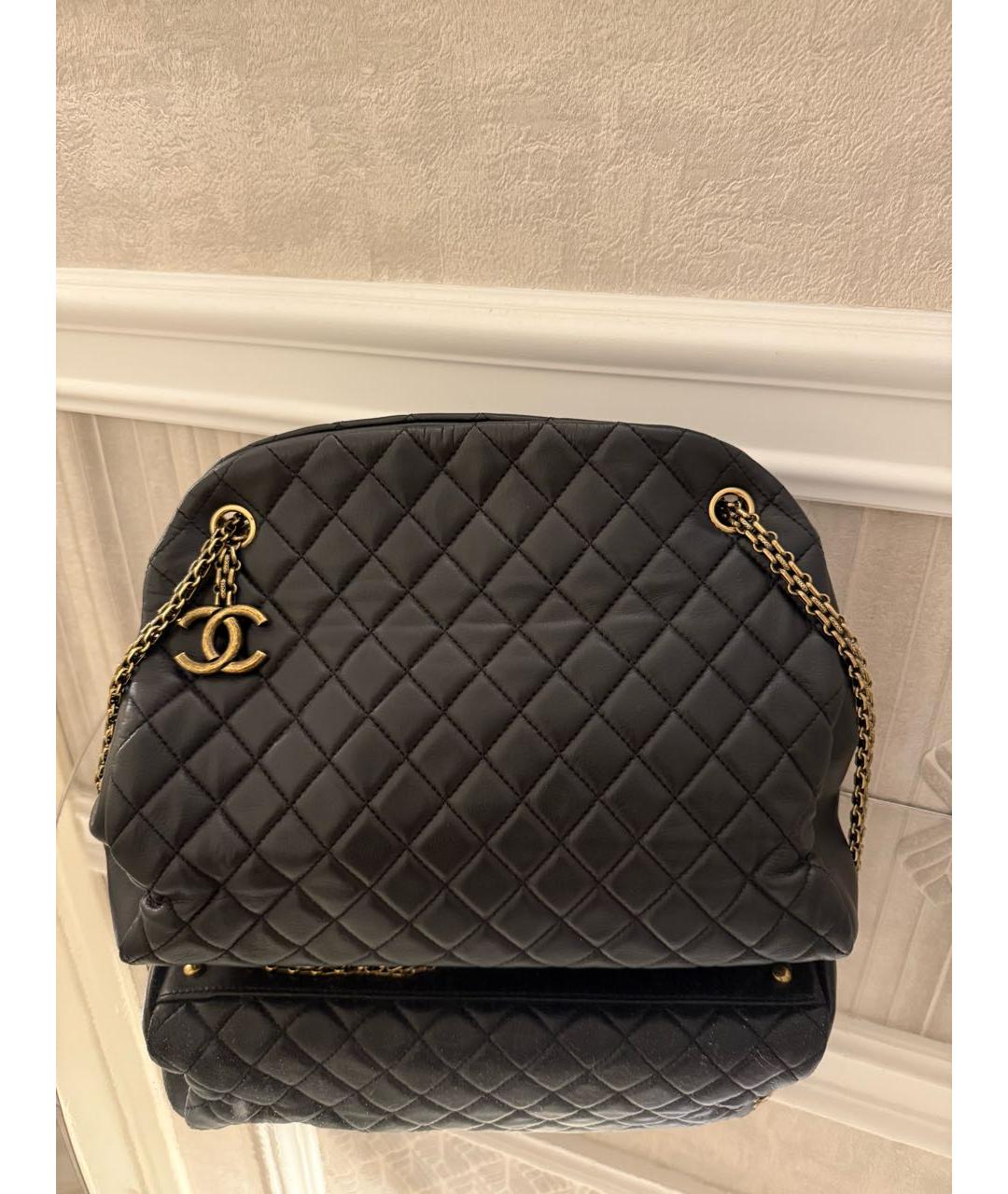 CHANEL Черная кожаная сумка тоут, фото 7