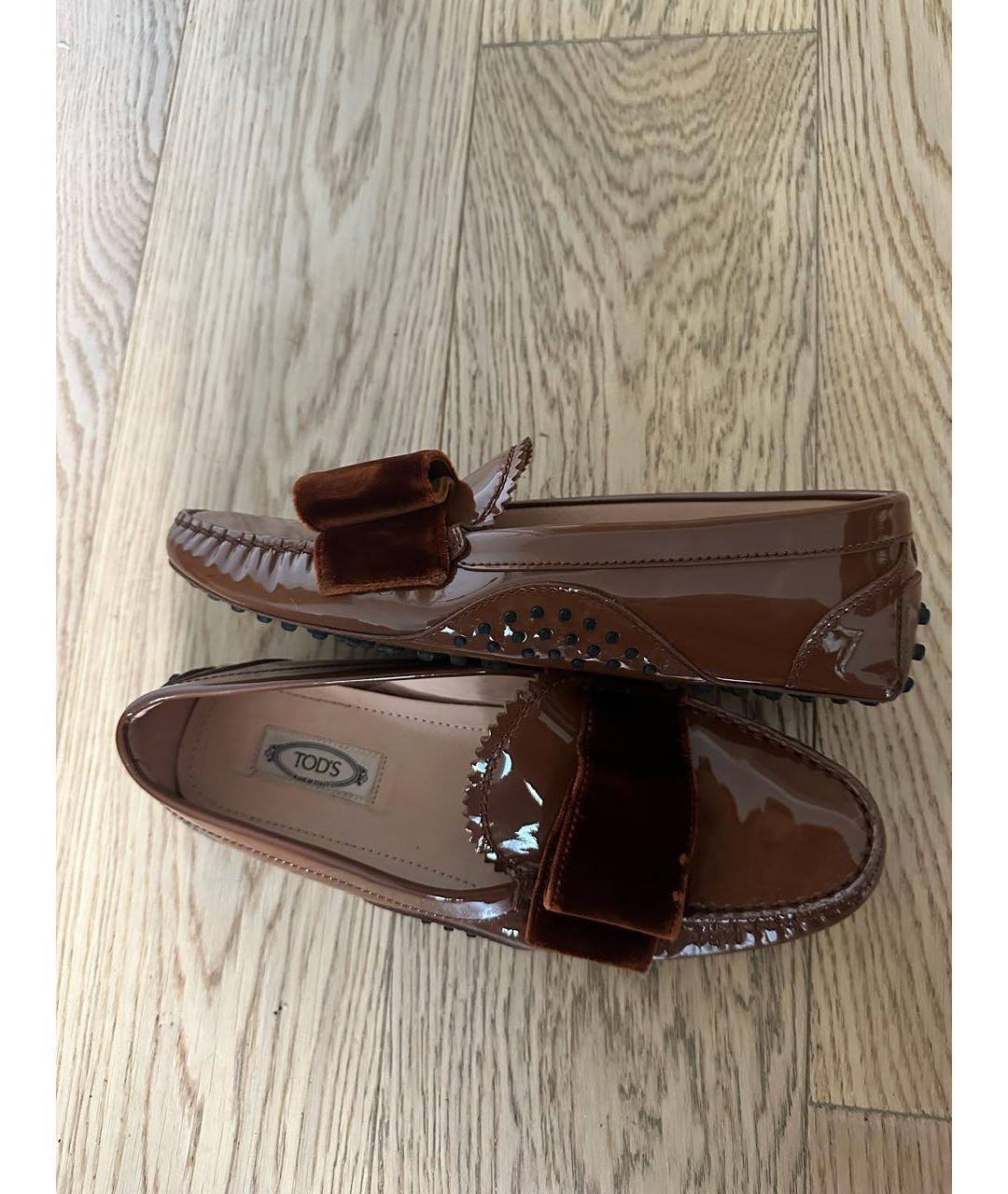 TOD'S Коричневые мокасины из лакированной кожи, фото 5