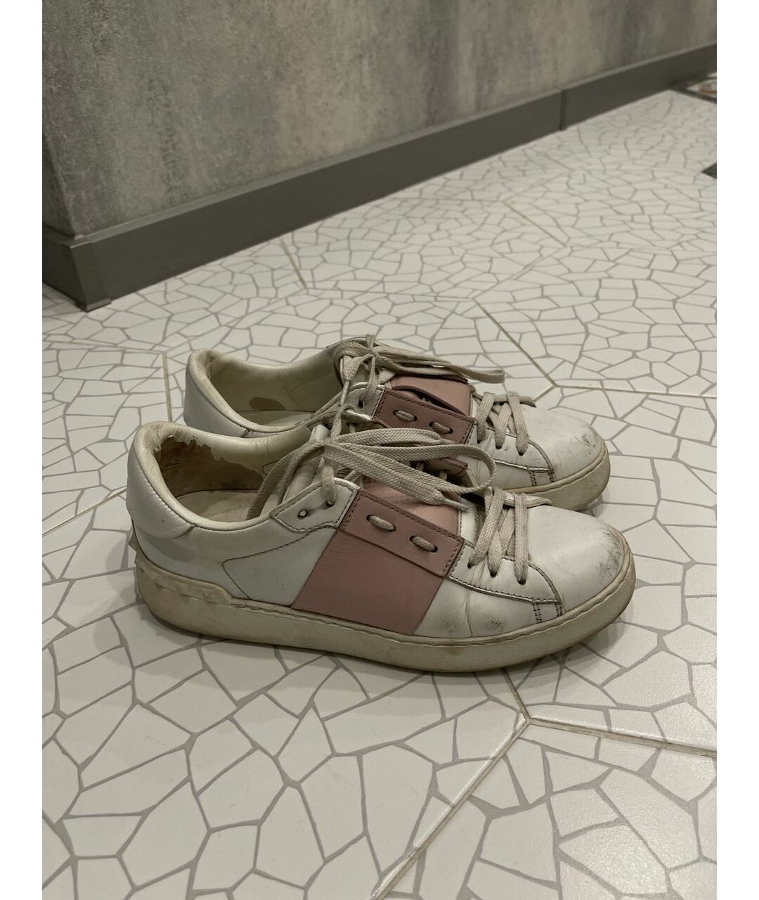 VALENTINO GARAVANI Белые кожаные кроссовки, фото 5