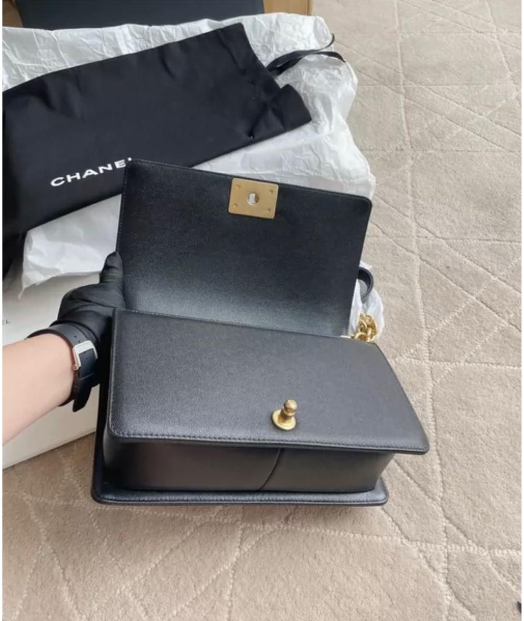 CHANEL Черная кожаная сумка через плечо, фото 4