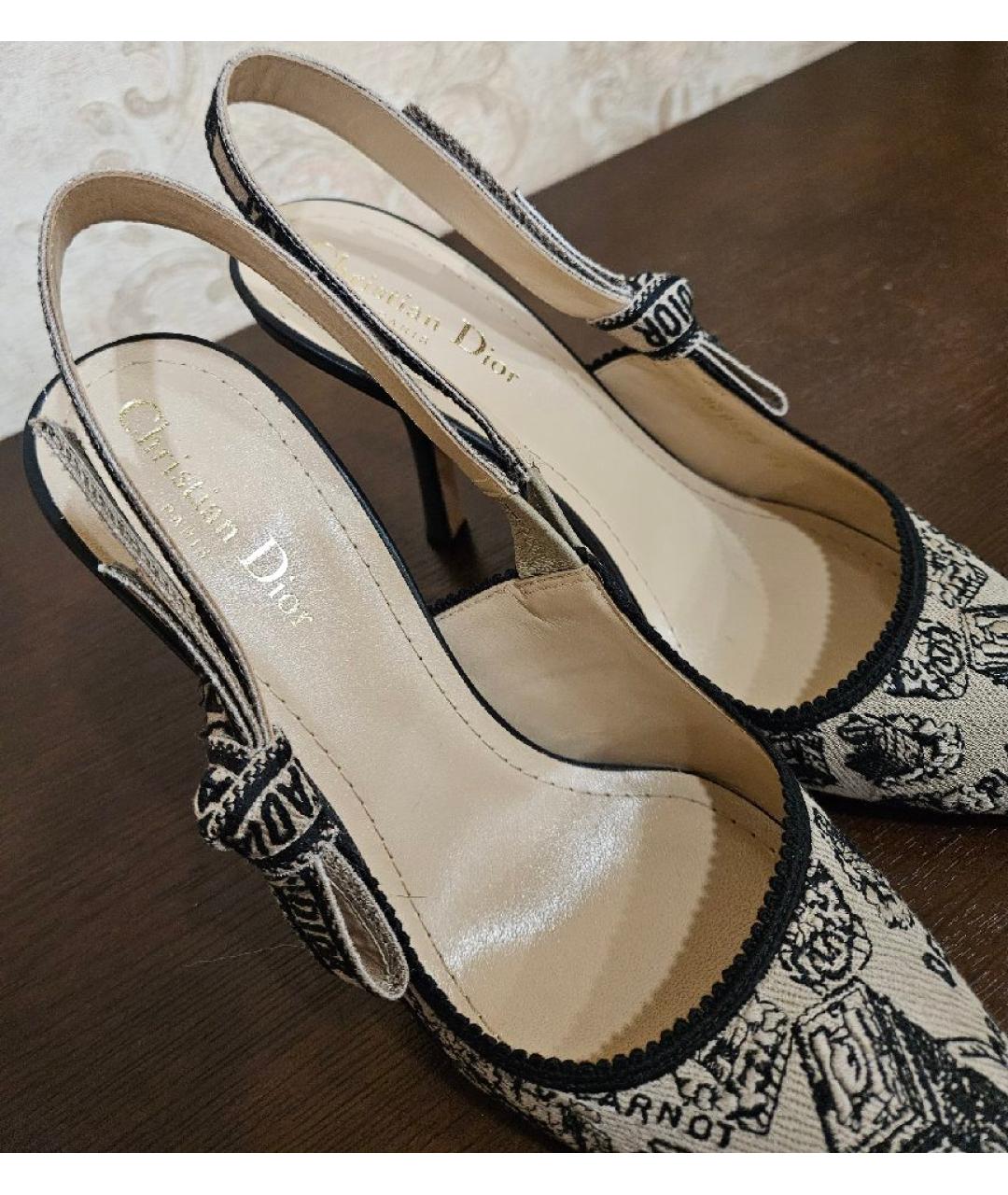 CHRISTIAN DIOR Бежевые текстильные туфли, фото 4