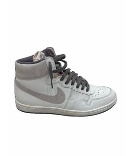 JORDAN Высокие кроссовки / кеды