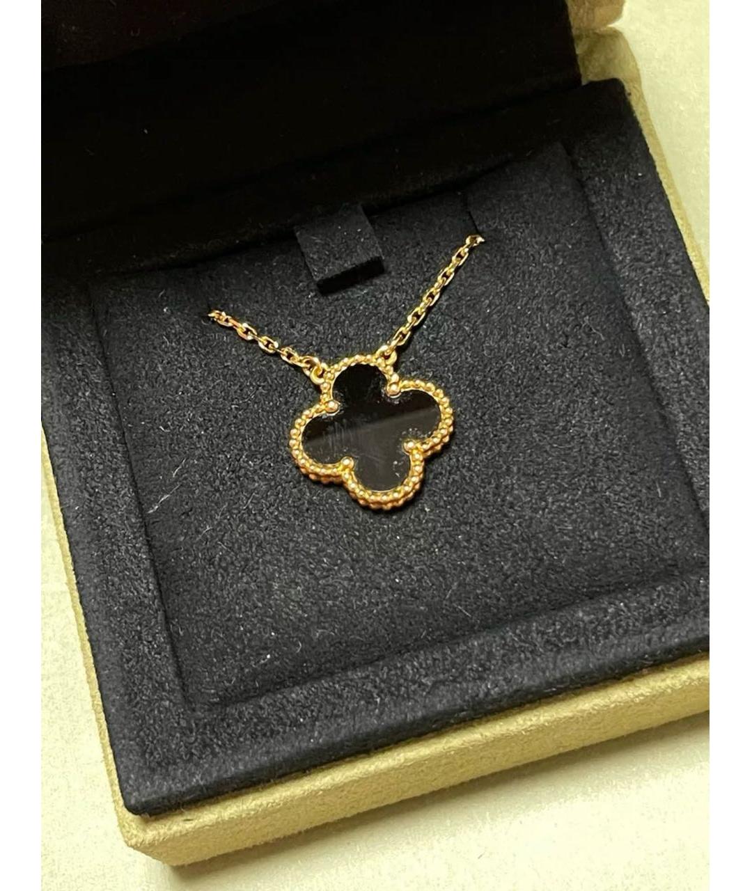 VAN CLEEF & ARPELS Черная подвеска из желтого золота, фото 2