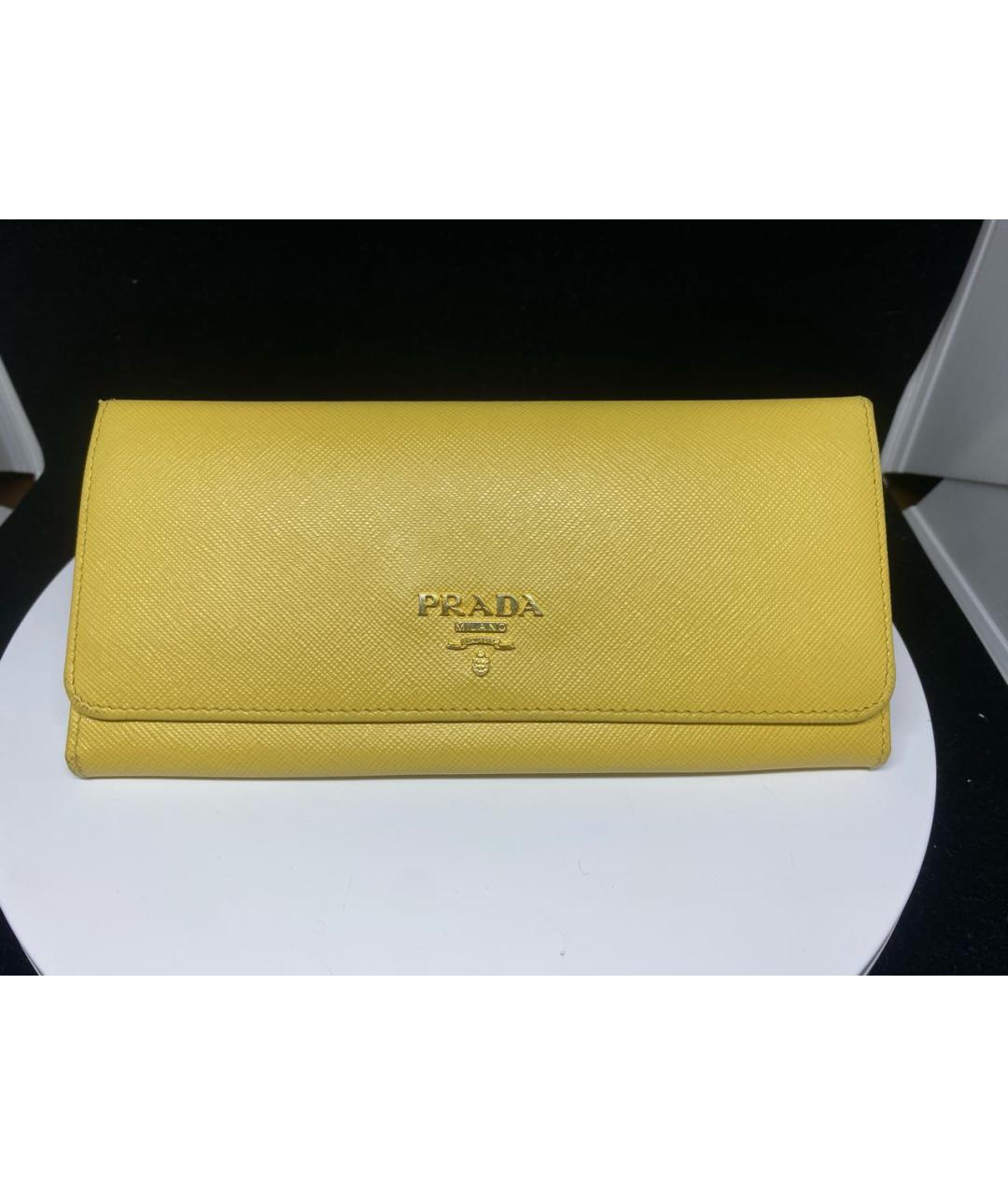 PRADA Горчичный кожаный кошелек, фото 6
