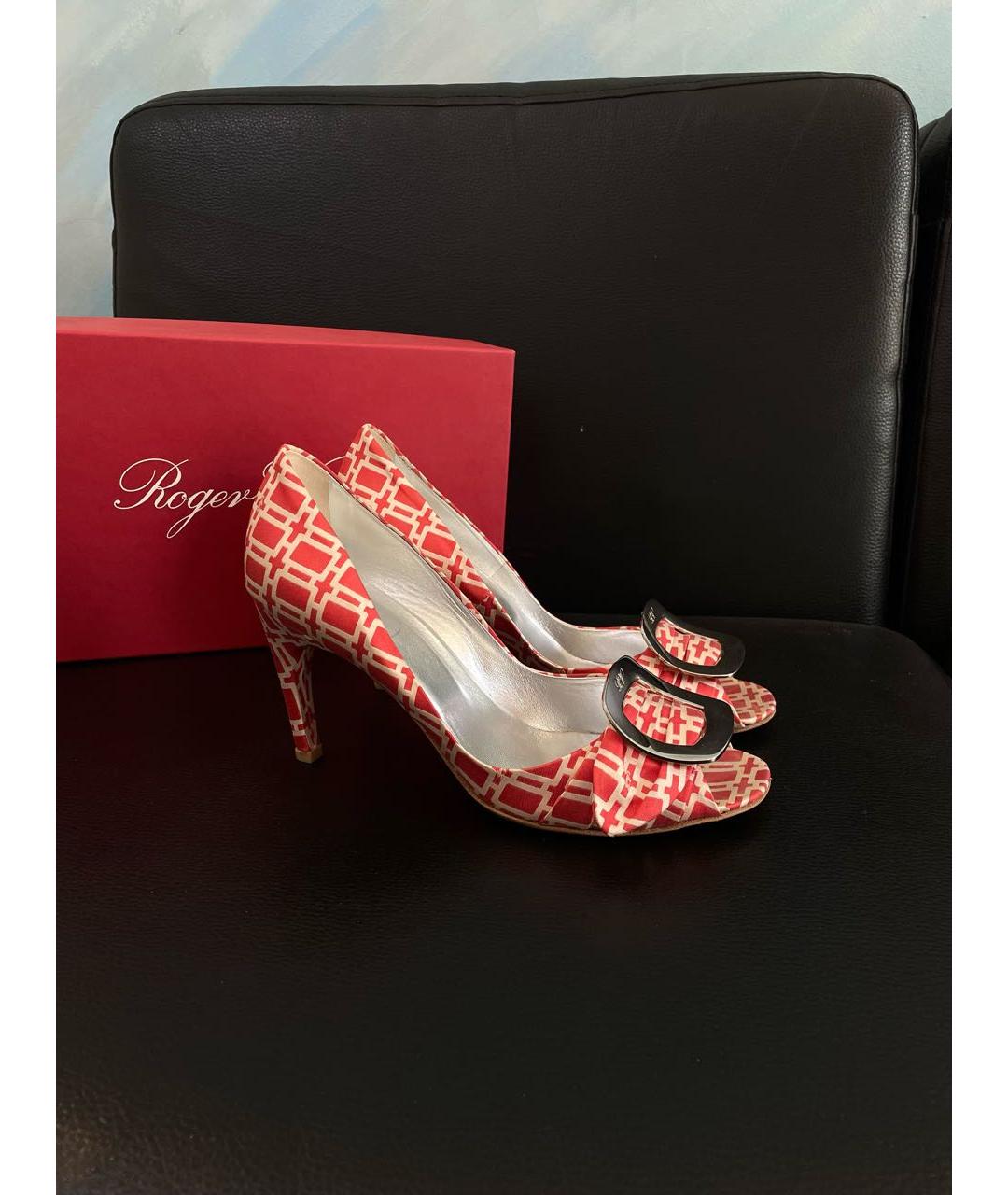 ROGER VIVIER Красные текстильные туфли, фото 8