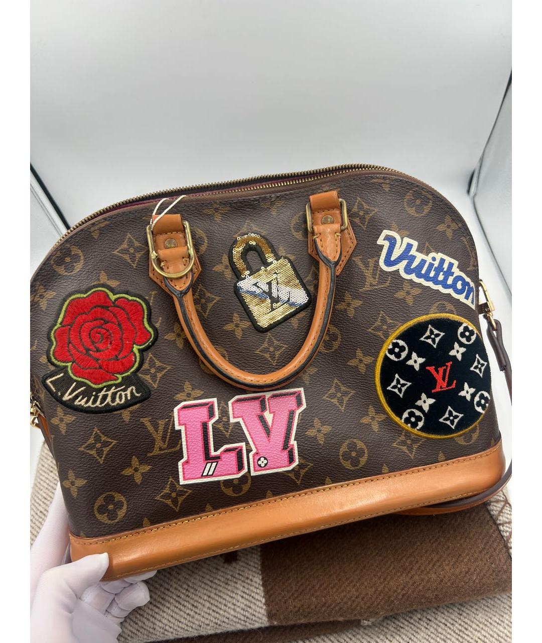 LOUIS VUITTON Коричневая сумка с короткими ручками, фото 3