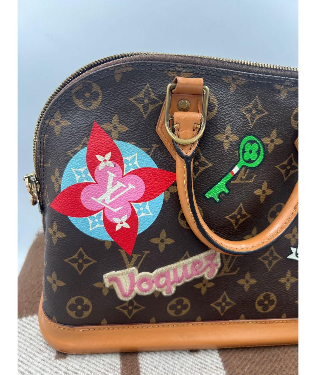 LOUIS VUITTON Коричневая сумка с короткими ручками, фото 4