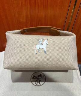 HERMES Косметичка