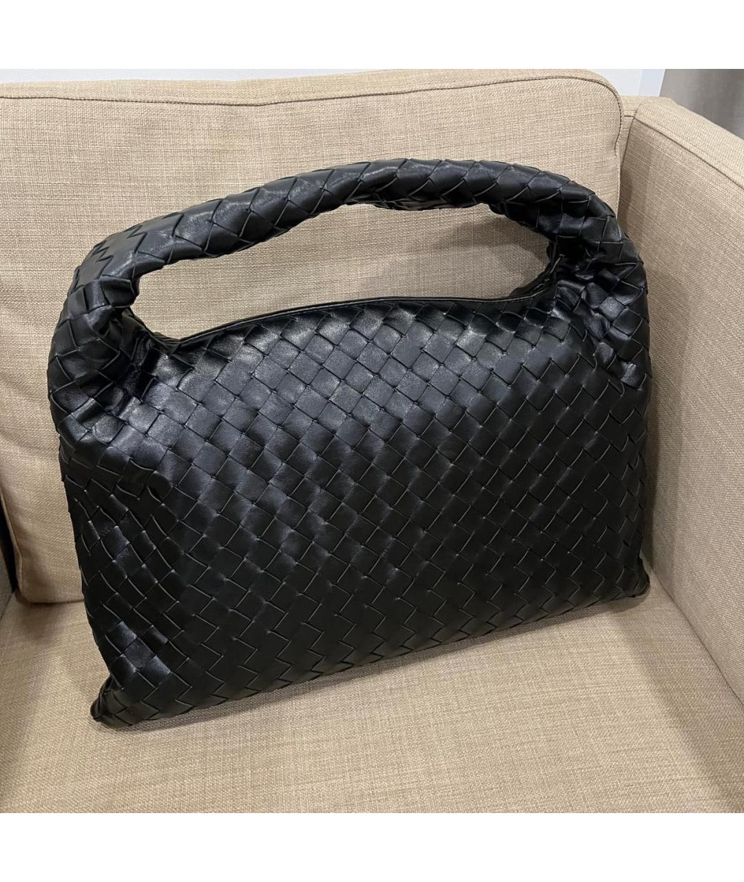 BOTTEGA VENETA Черная кожаная сумка с короткими ручками, фото 4