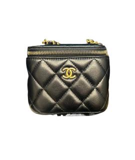 CHANEL Сумка через плечо