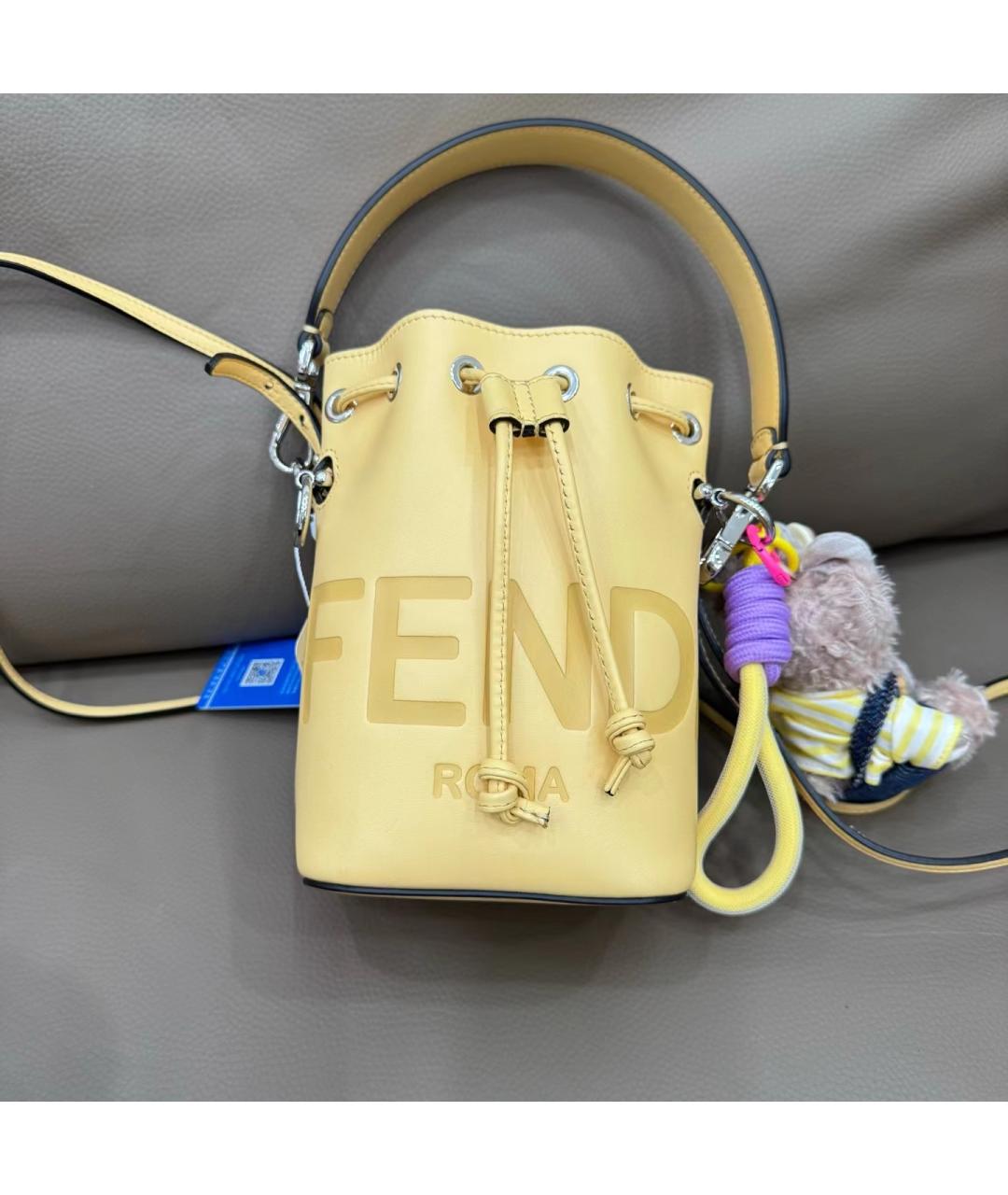 FENDI Желтая кожаная сумка через плечо, фото 2