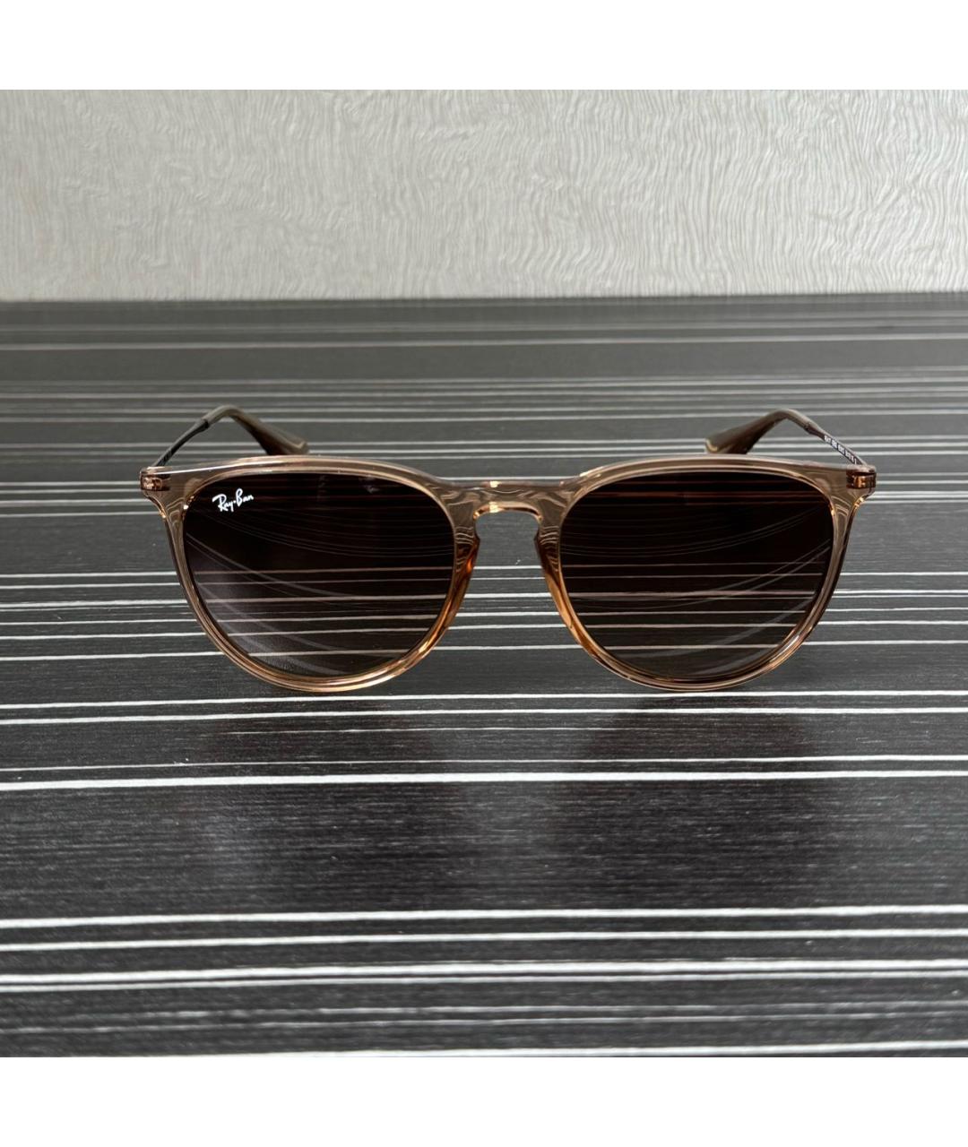 RAY BAN Коричневые пластиковые солнцезащитные очки, фото 6