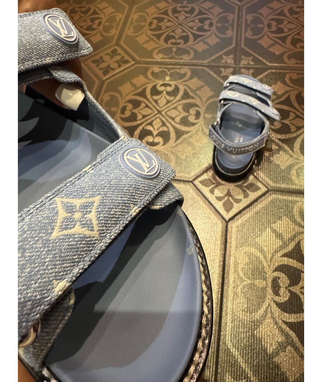 LOUIS VUITTON Голубые текстильные сандалии, фото 6