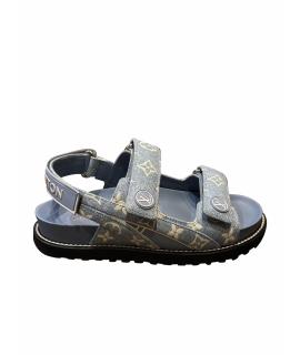 LOUIS VUITTON Сандалии