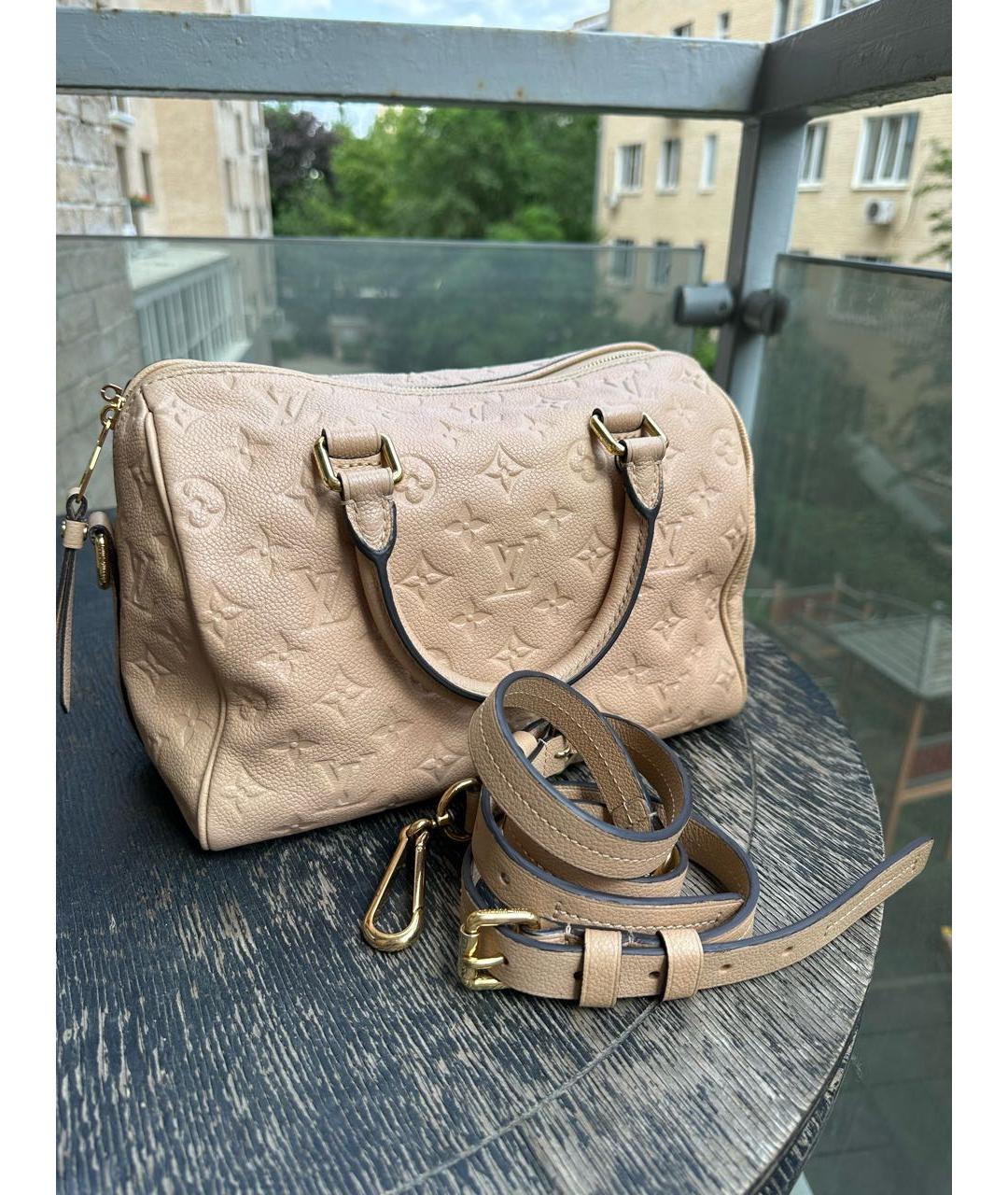 LOUIS VUITTON Бежевая кожаная сумка с короткими ручками, фото 2